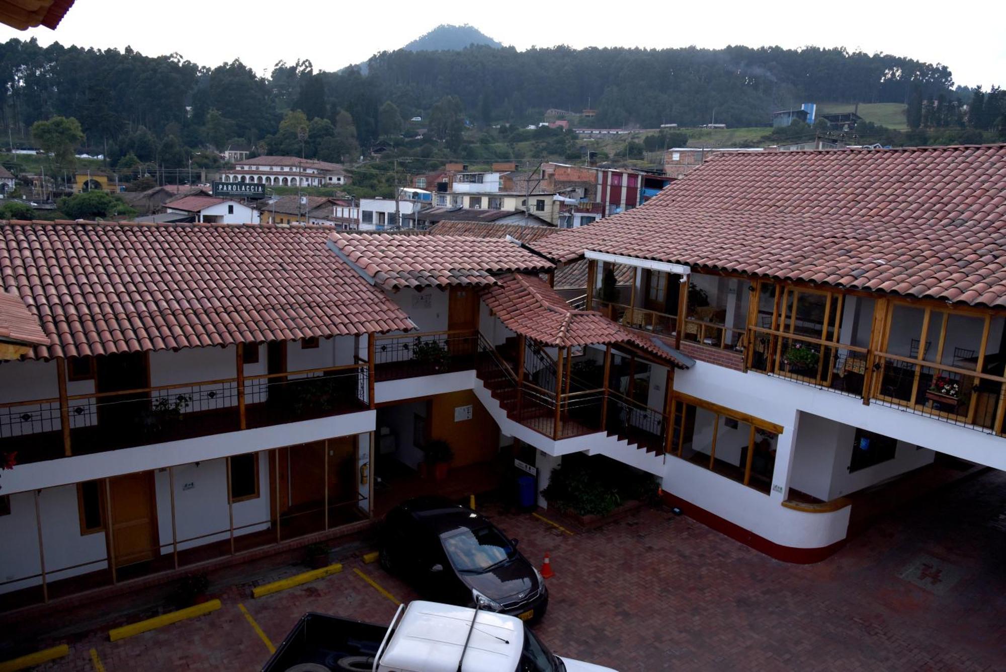 Hotel Cacique Real Zipaquira Exterior photo